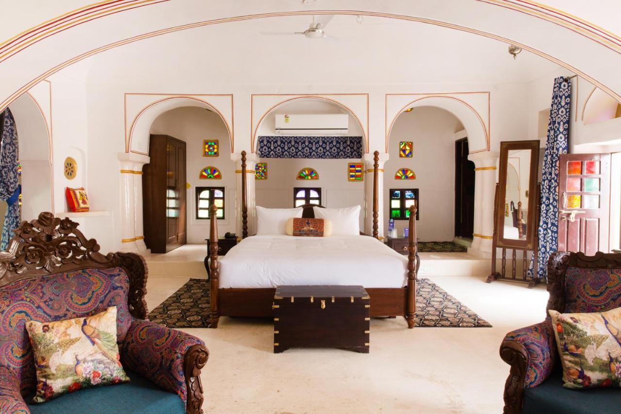 Castle Kalwar Hotel Pachar Buitenkant foto