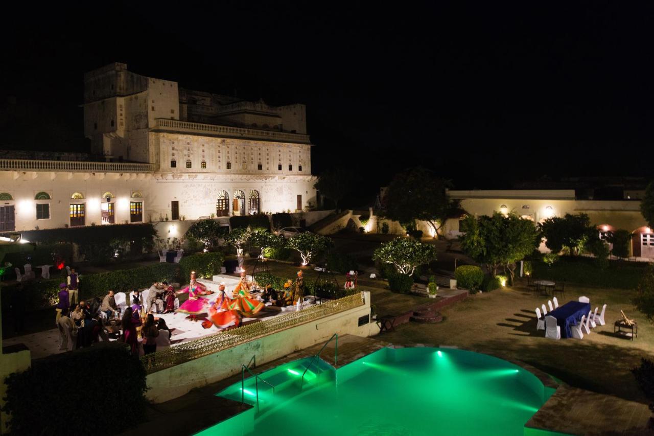 Castle Kalwar Hotel Pachar Buitenkant foto